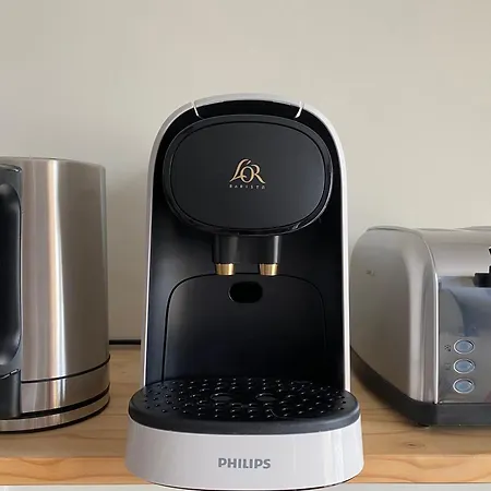 Etablissement 3 Etoiles Avec Ascenseur, 3 Lumineux Vue Port Avec Balcon, 200m De La Mer, Wifi Fibre, Tous Service Inclus Dieppe