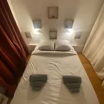 établissement 3 étoiles Avec Ascenseur, 3 Lumineux Vue Port Avec Balcon, 200m De La Mer, Wifi Fibre, Tous Service Inclus * Dieppe