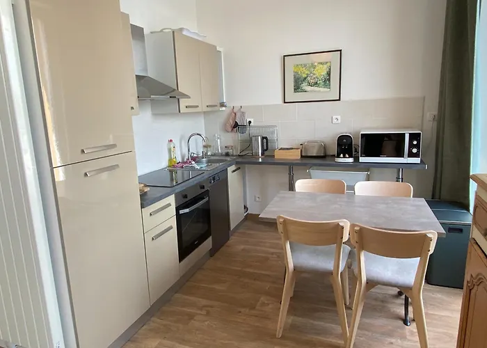 公寓 Etablissement 3 Etoiles Avec Ascenseur, 3 Lumineux Vue Port Avec Balcon, 200m De La Mer, Wifi Fibre, Tous Service Inclus 迪耶普